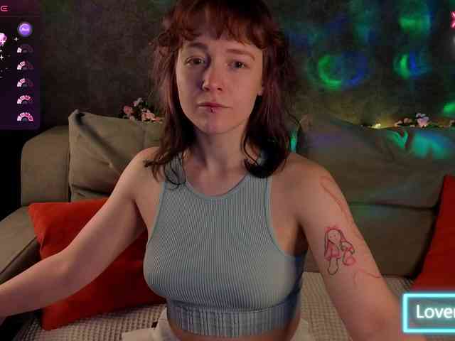 Ricki-Bloom webcam