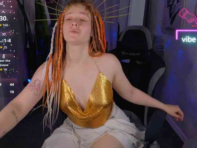 Ricki-Bloom webcam