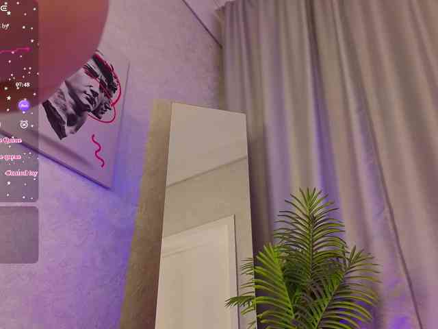Ricki-Bloom webcam