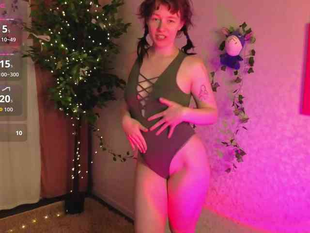Ricki-Bloom webcam
