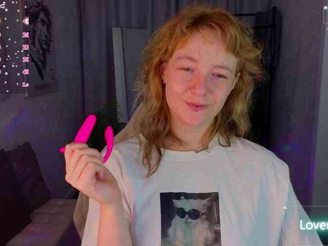 Ricki-Bloom webcam