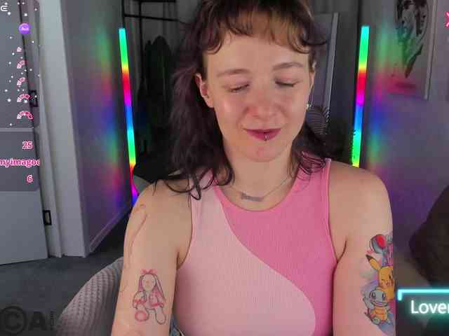 Ricki-Bloom webcam