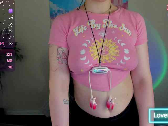 Ricki-Bloom webcam