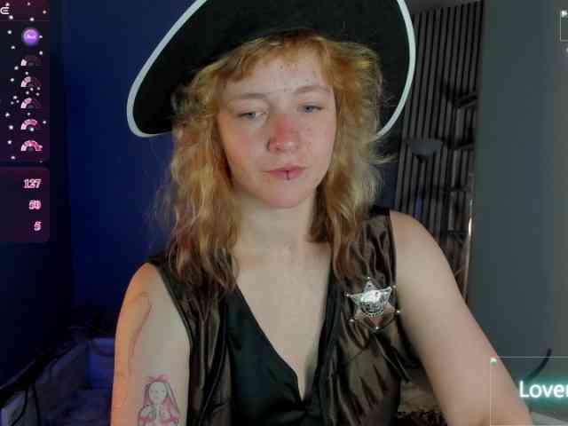 Ricki-Bloom webcam