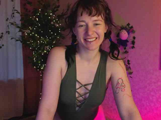 Ricki-Bloom webcam
