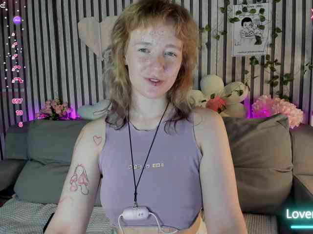 Ricki-Bloom webcam