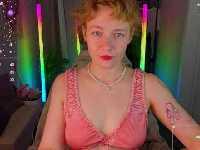 Ricki-Bloom webcam