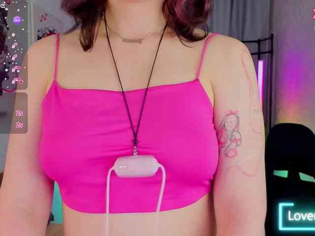 Ricki-Bloom webcam