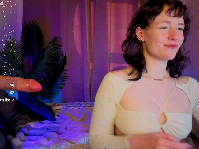 Ricki-Bloom webcam