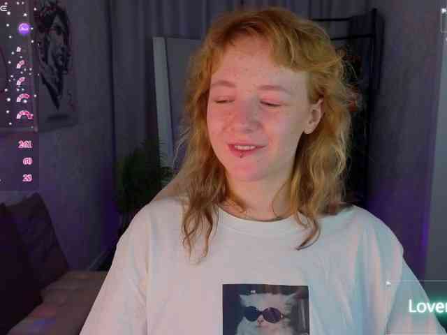 Ricki-Bloom webcam