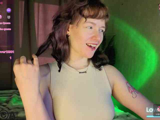 Ricki-Bloom webcam