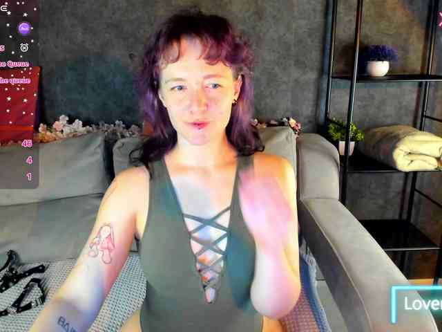 Ricki-Bloom webcam