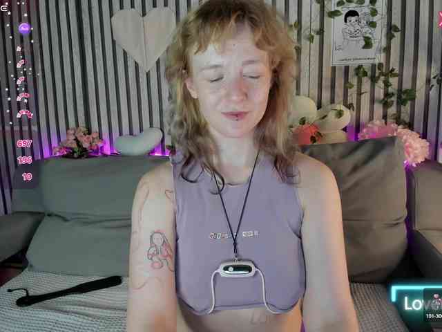 Ricki-Bloom webcam