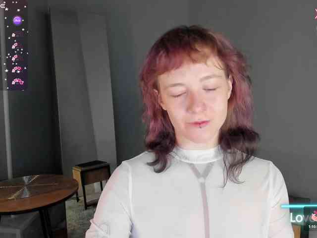 Ricki-Bloom webcam