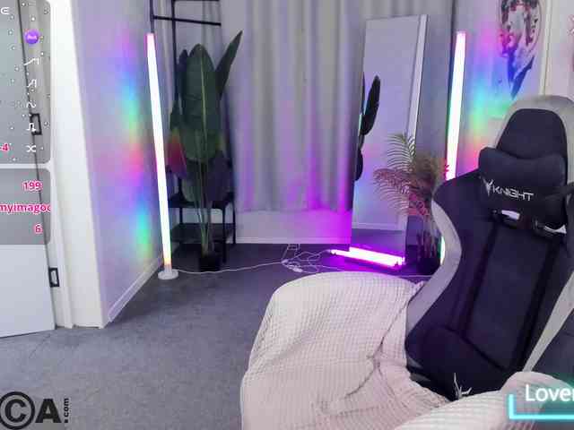 Ricki-Bloom webcam