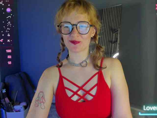 Ricki-Bloom webcam