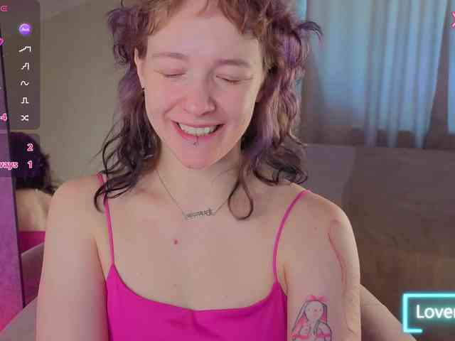 Ricki-Bloom webcam