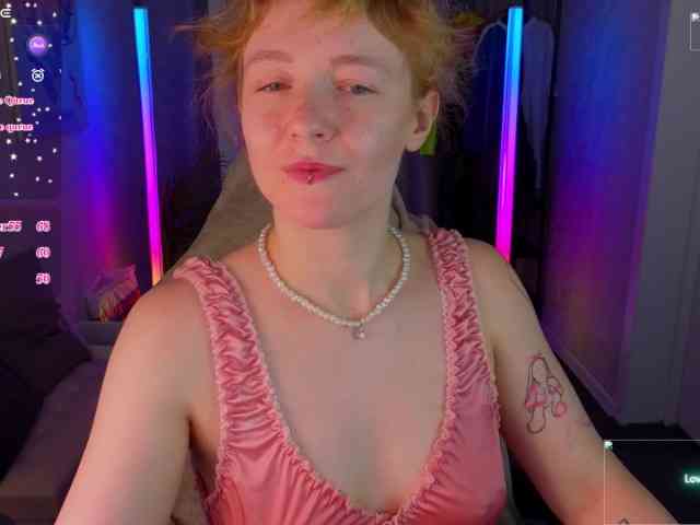 Ricki-Bloom webcam