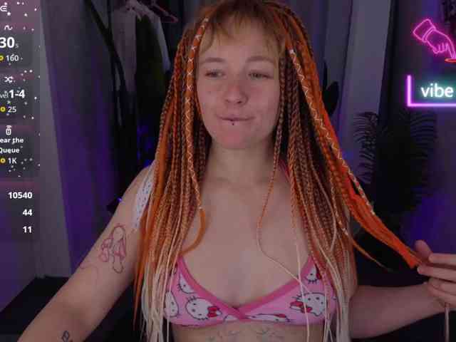 Ricki-Bloom webcam
