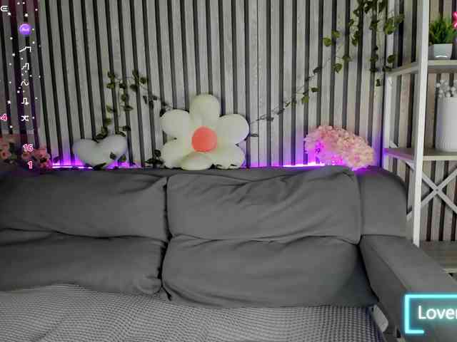 Ricki-Bloom webcam