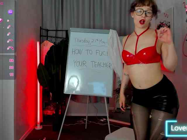 Ricki-Bloom webcam