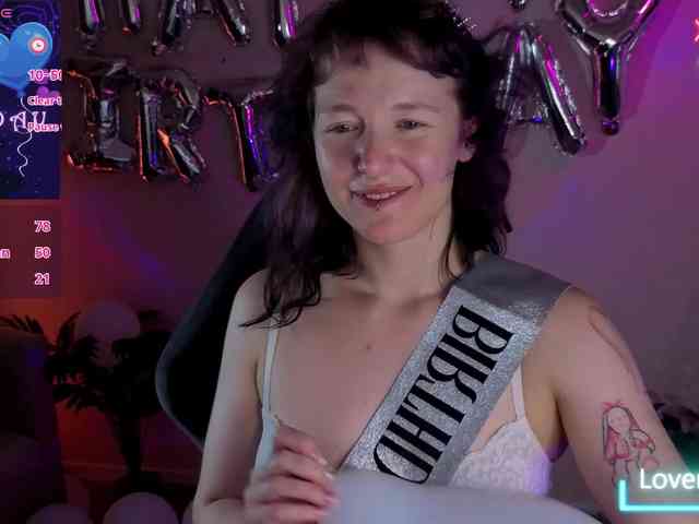Ricki-Bloom webcam