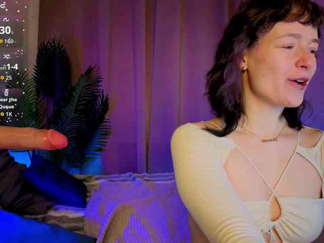 Ricki-Bloom webcam