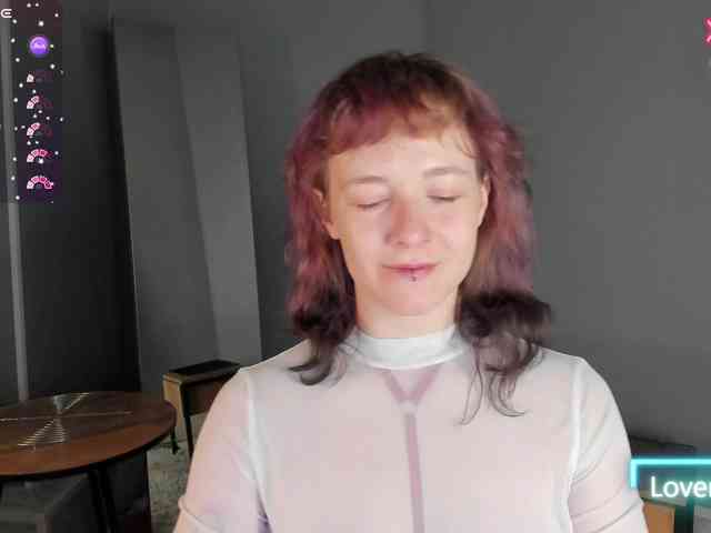 Ricki-Bloom webcam