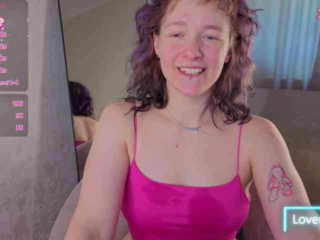 Ricki-Bloom webcam