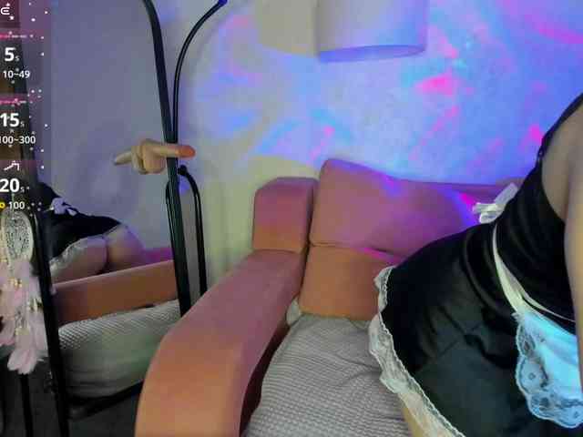 Ricki-Bloom webcam