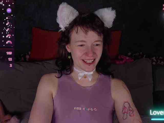 Ricki-Bloom webcam