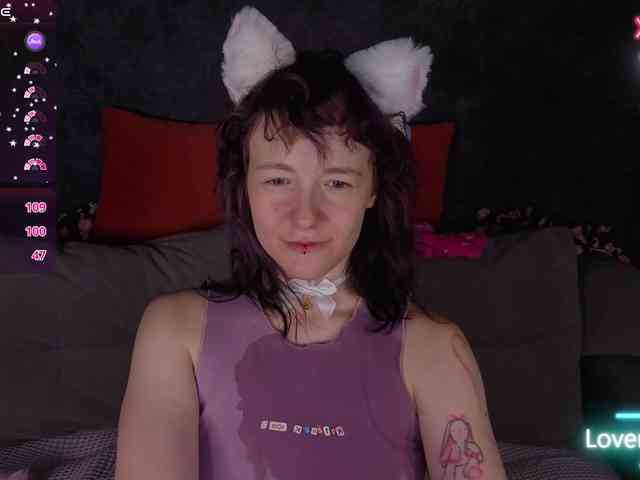 Ricki-Bloom webcam