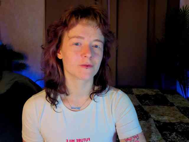Ricki-Bloom webcam