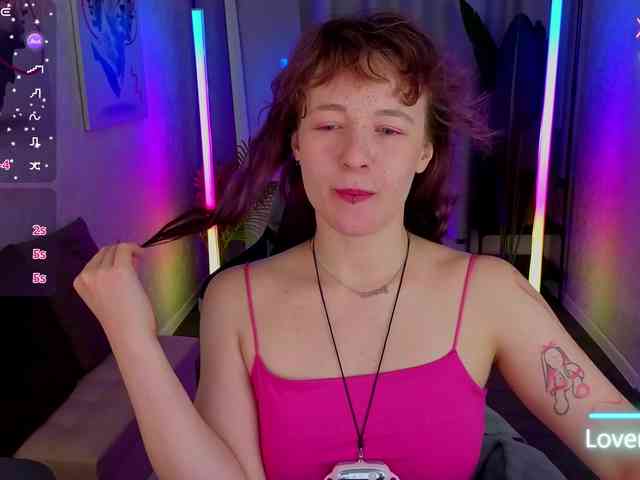 Ricki-Bloom webcam