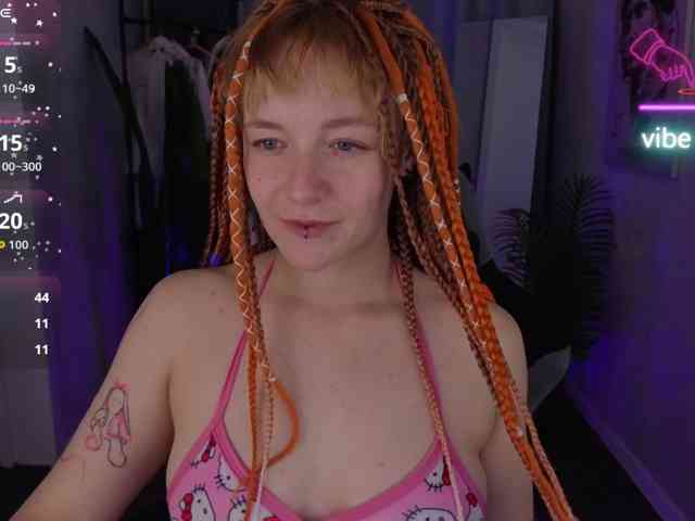 Ricki-Bloom webcam