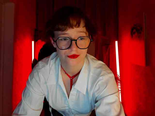 Ricki-Bloom webcam