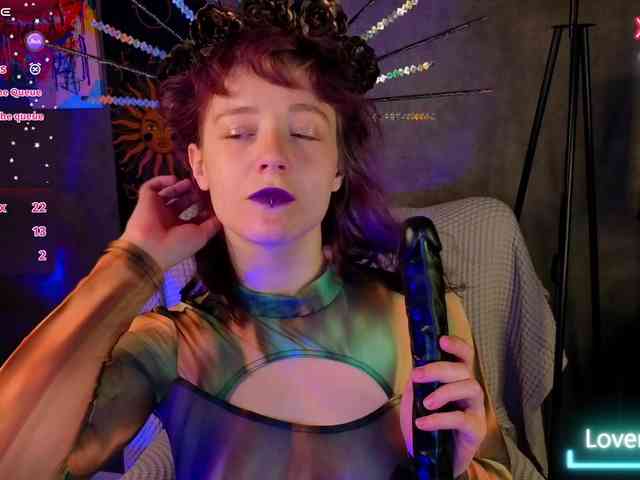 Ricki-Bloom webcam