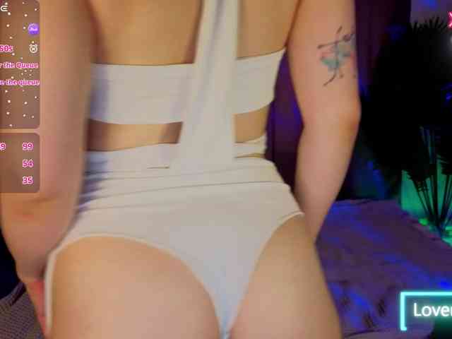 Ricki-Bloom webcam