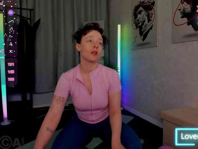 Ricki-Bloom webcam