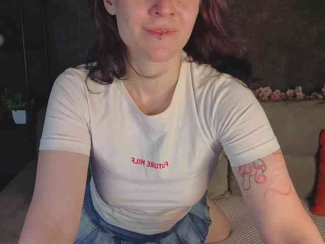 Ricki-Bloom webcam
