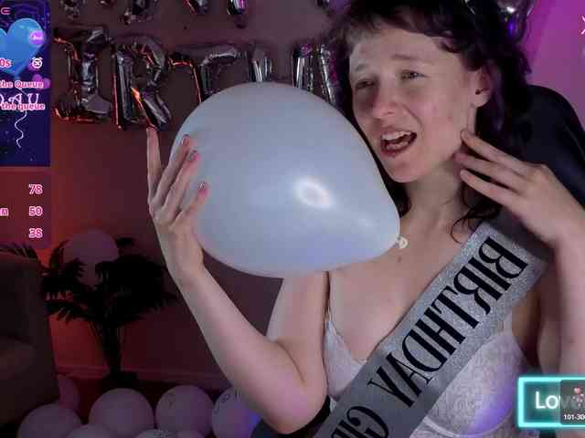 Ricki-Bloom webcam