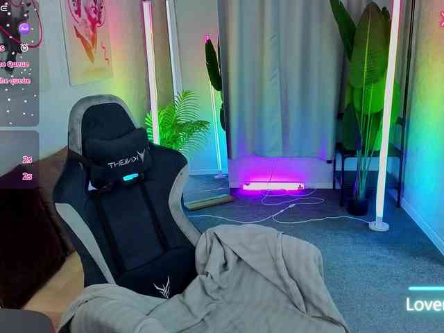 Ricki-Bloom webcam