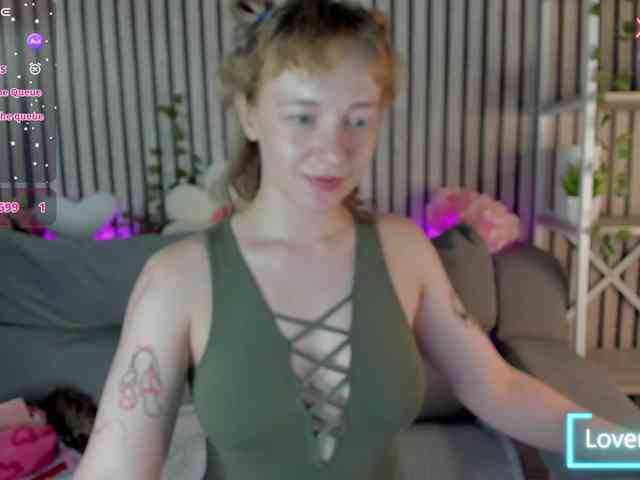 Ricki-Bloom webcam