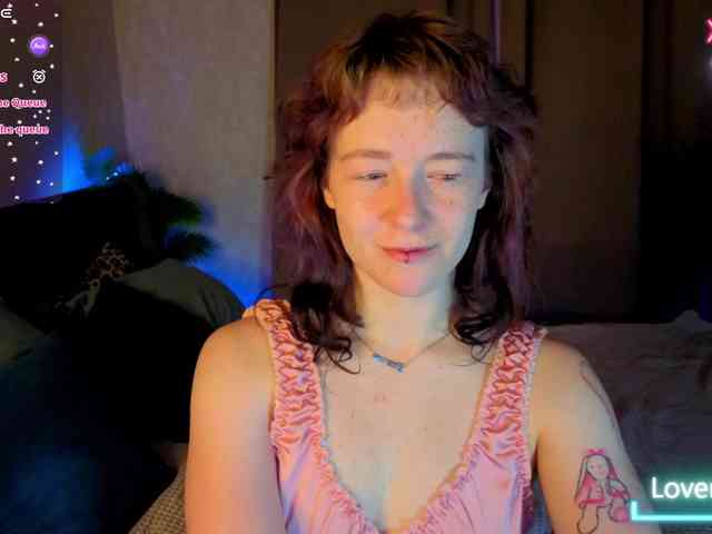 Ricki-Bloom webcam