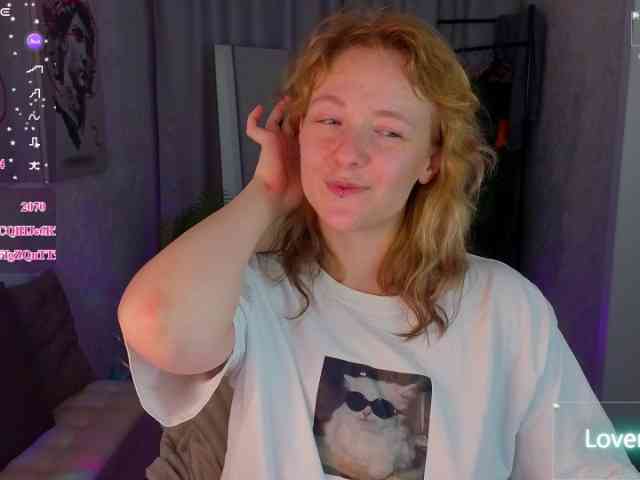 Ricki-Bloom webcam