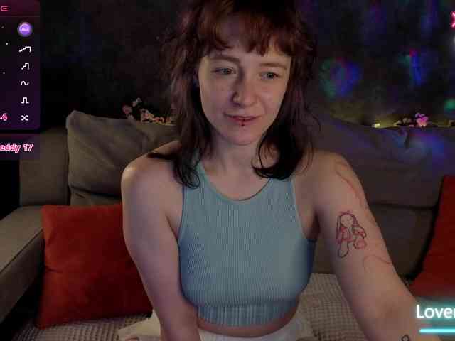 Ricki-Bloom webcam