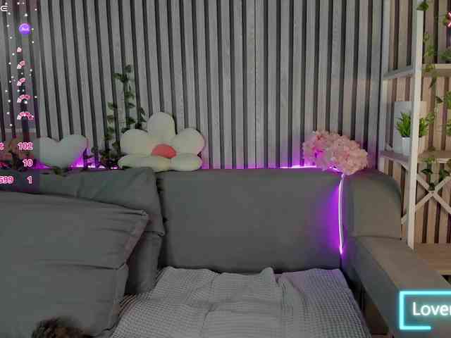 Ricki-Bloom webcam