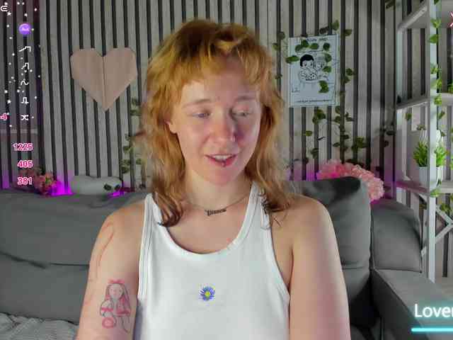 Ricki-Bloom webcam