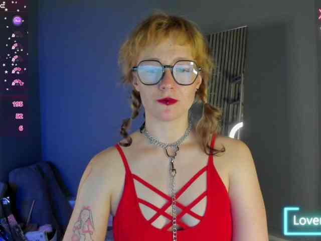 Ricki-Bloom webcam