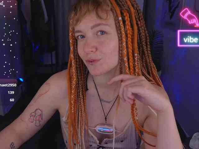 Ricki-Bloom webcam